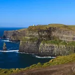 아파트 10mindrivecliffsofmoher-cozy2br-parking-wifi *