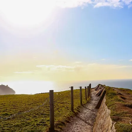 アパート 10mindrivecliffsofmoher-cozy2br-parking-wifi